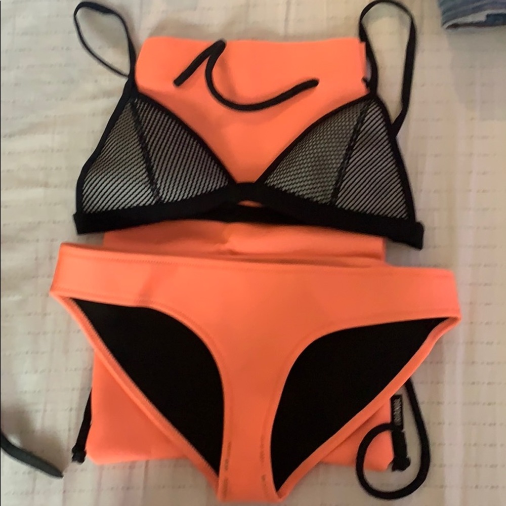 Triangl Swim Set